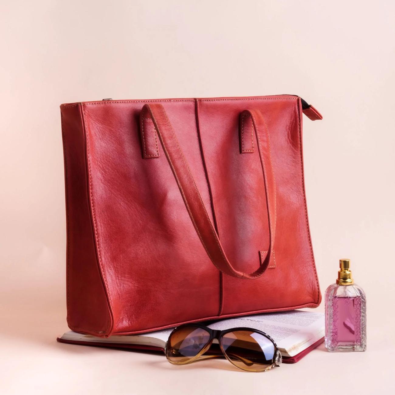 Handmade Leather Tote Bag: Tan Brown Zipper Handbag, Shoulder Bag for Everyday Carry