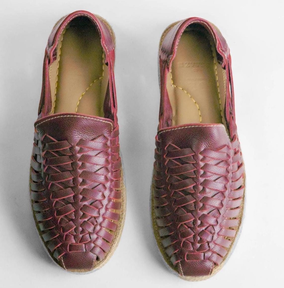 Handmade Leather Huarache Sandals: Mexican Artisan Women's Shoes - Mulberry Pink